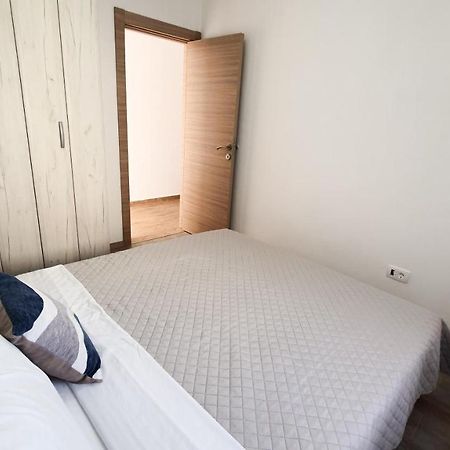 Olav Holiday Apartments Bar Bagian luar foto