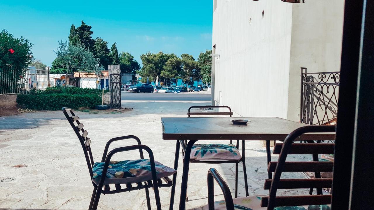 Olav Holiday Apartments Bar Bagian luar foto