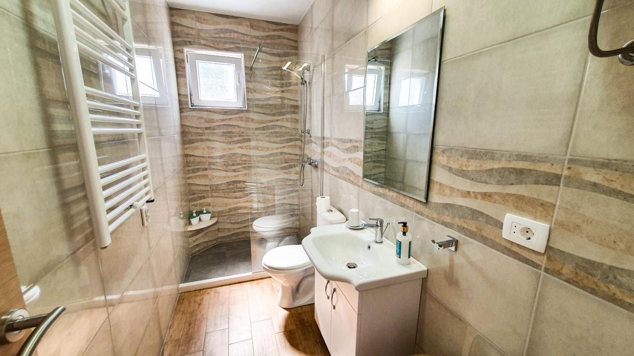 Olav Holiday Apartments Bar Bagian luar foto