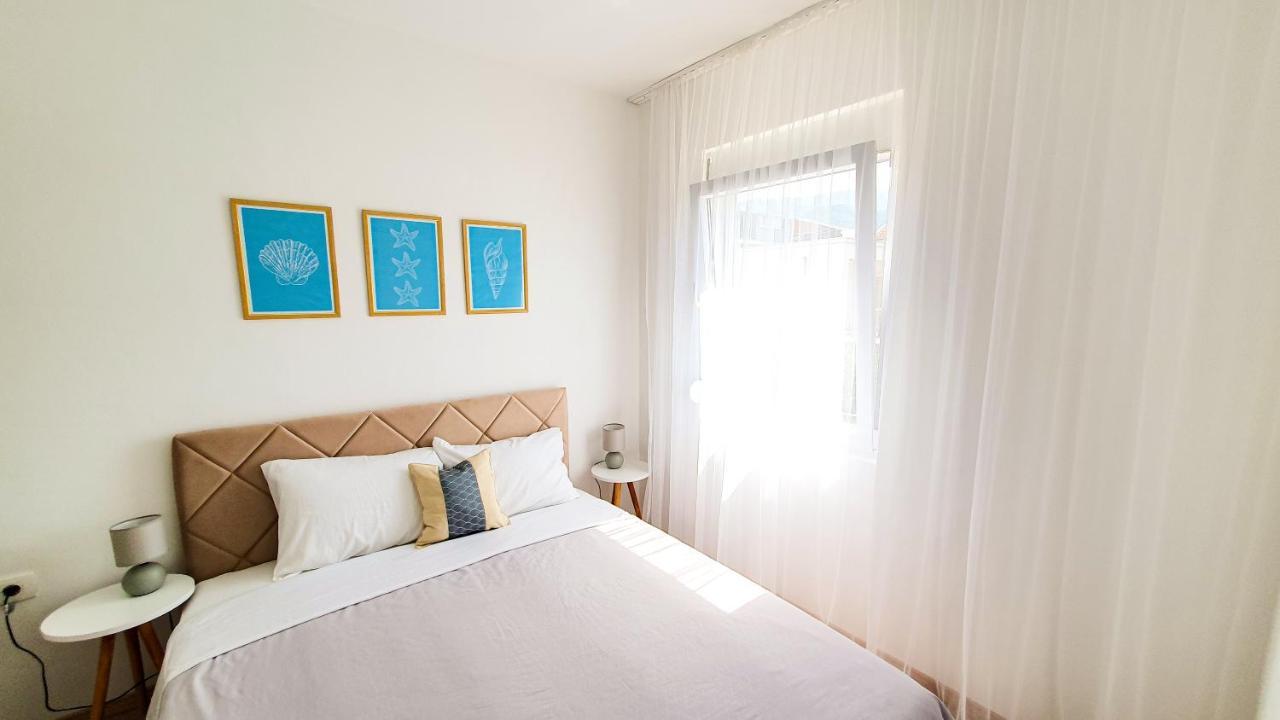Olav Holiday Apartments Bar Bagian luar foto