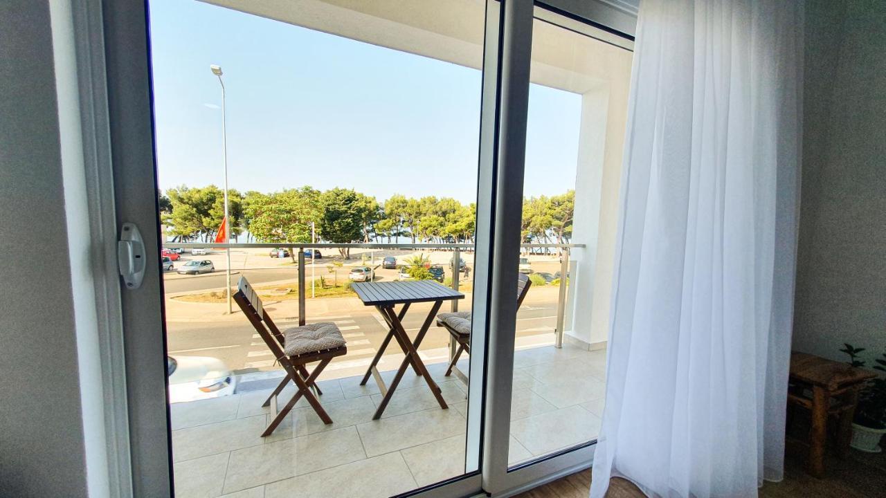 Olav Holiday Apartments Bar Bagian luar foto