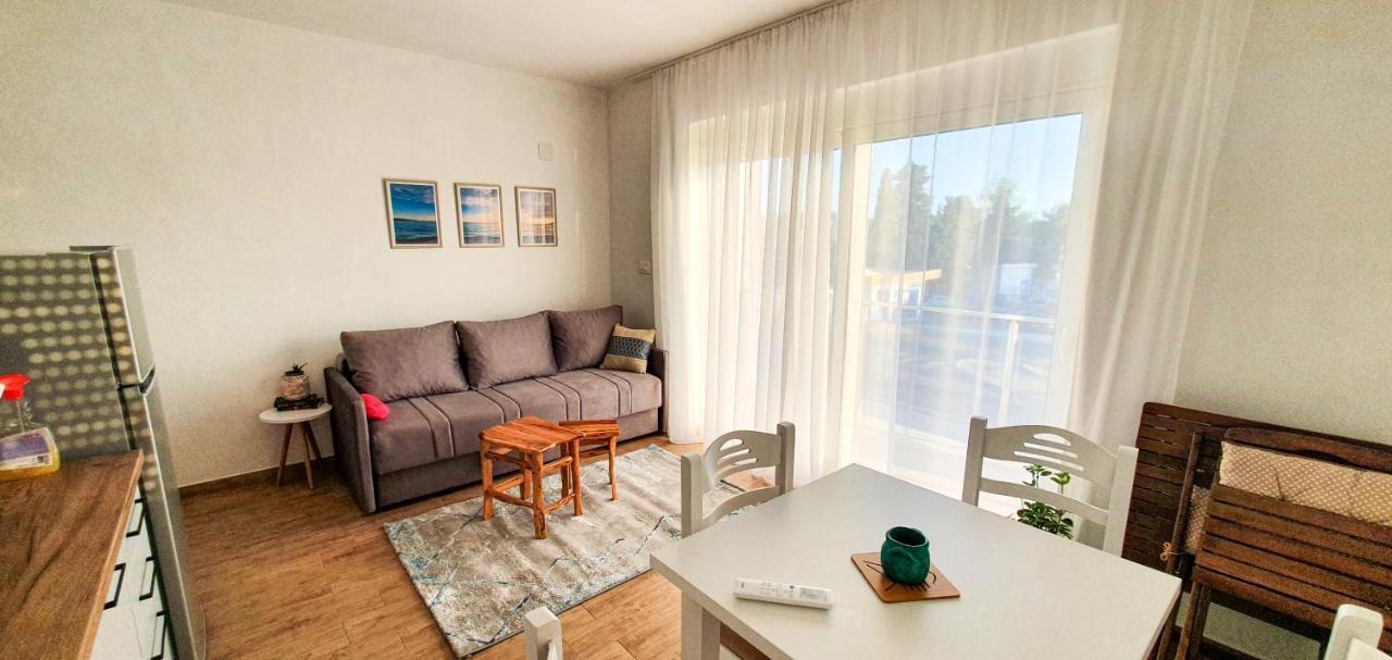 Olav Holiday Apartments Bar Bagian luar foto