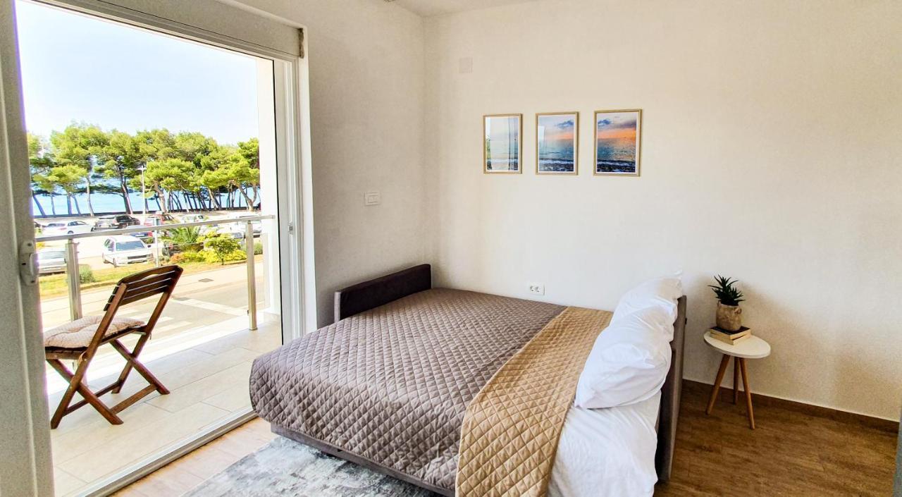 Olav Holiday Apartments Bar Bagian luar foto