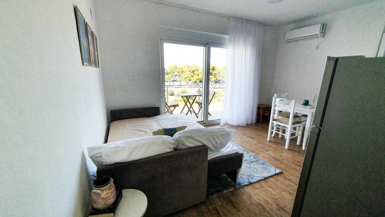 Olav Holiday Apartments Bar Bagian luar foto