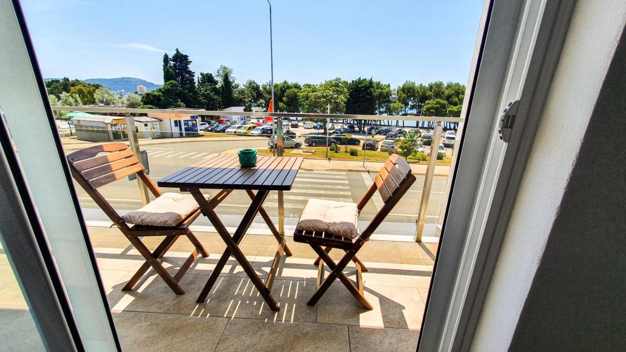 Olav Holiday Apartments Bar Bagian luar foto